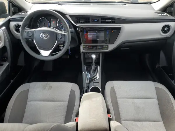 2T1BURHE8HC875829 2017 TOYOTA COROLLA - Image 8