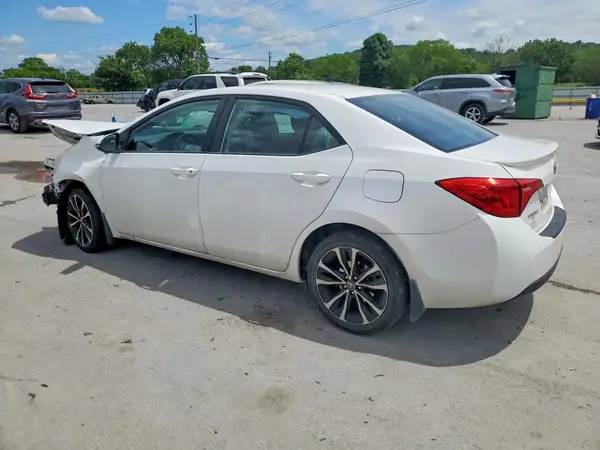 2T1BURHE8HC882117 2017 TOYOTA COROLLA - Image 2
