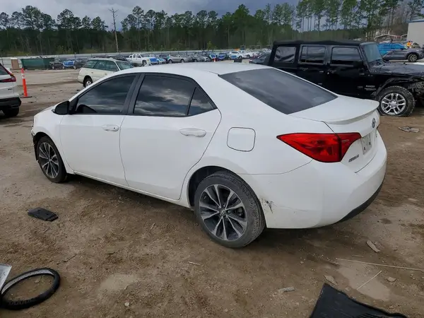2T1BURHE8HC883770 2017 TOYOTA COROLLA - Image 2