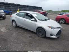 2T1BURHE8HC885454 2017 TOYOTA COROLLA
