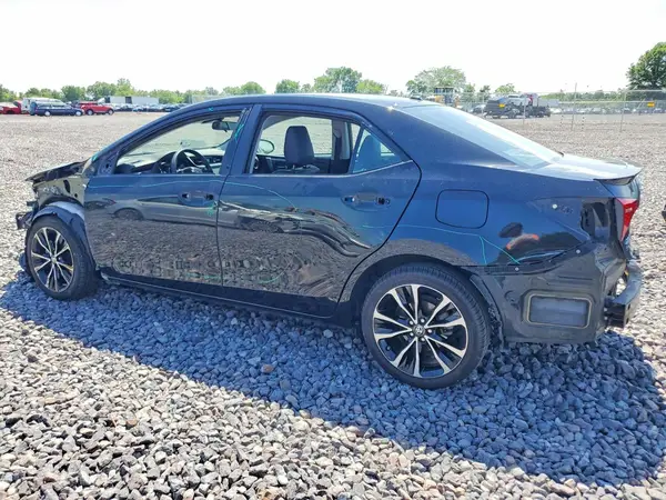 2T1BURHE8HC885518 2017 TOYOTA COROLLA - Image 2