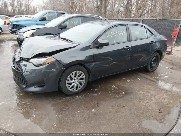 2T1BURHE8HC888161 2017 TOYOTA COROLLA - Image 2