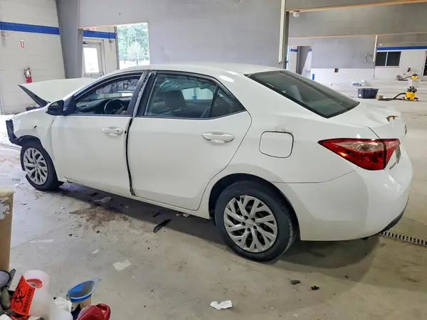2T1BURHE8HC889066 2017 TOYOTA COROLLA - Image 2