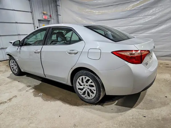 2T1BURHE8HC889150 2017 TOYOTA COROLLA - Image 2