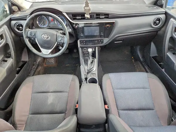 2T1BURHE8HC889861 2017 TOYOTA COROLLA - Image 8