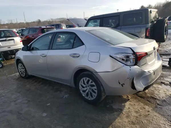 2T1BURHE8HC893019 2017 TOYOTA COROLLA - Image 2