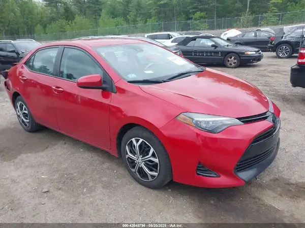 2T1BURHE8HC897846 2017 TOYOTA COROLLA - Image 1