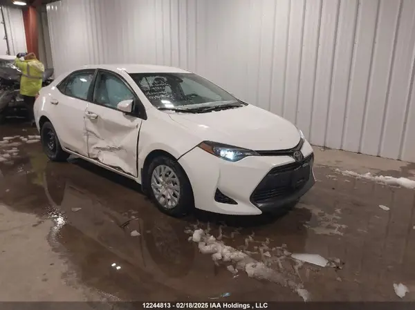 2T1BURHE8HC898821 2017 TOYOTA COROLLA - Image 1