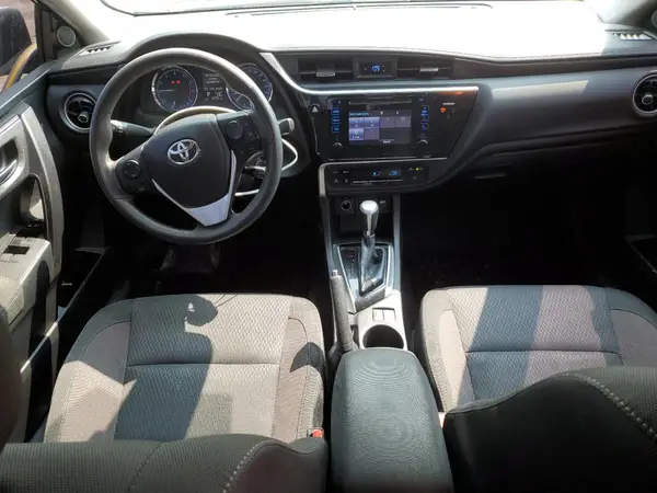 2T1BURHE8HC902995 2017 TOYOTA COROLLA - Image 8