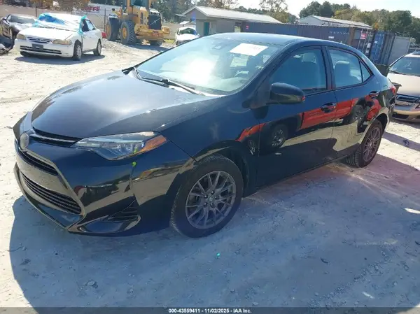 2T1BURHE8HC912118 2017 TOYOTA COROLLA - Image 2