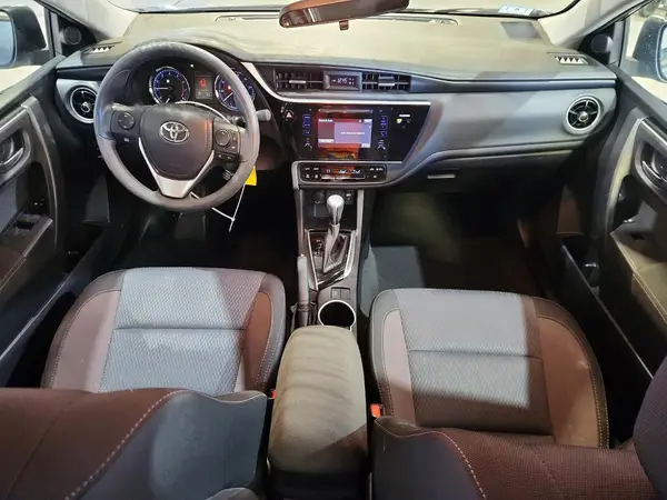 2T1BURHE8HC912331 2017 TOYOTA COROLLA - Image 8