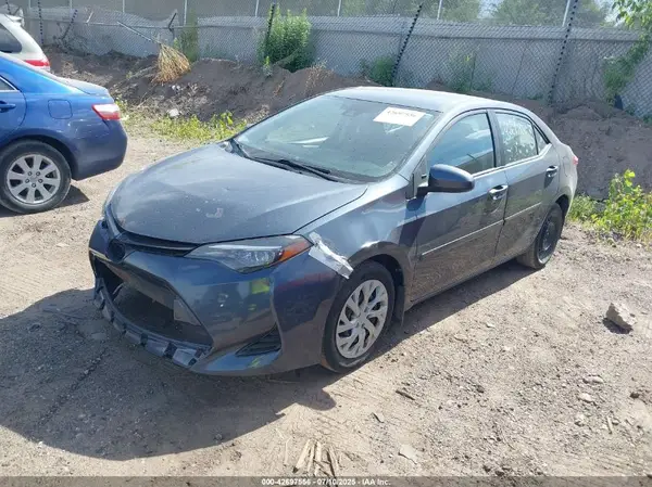 2T1BURHE8HC913723 2017 TOYOTA COROLLA - Image 2