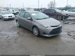 2T1BURHE8HC918582 2017 TOYOTA COROLLA