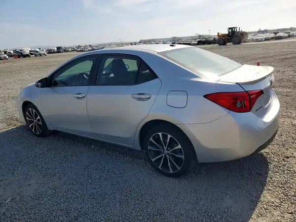 2T1BURHE8HC928593 2017 TOYOTA COROLLA - Image 2