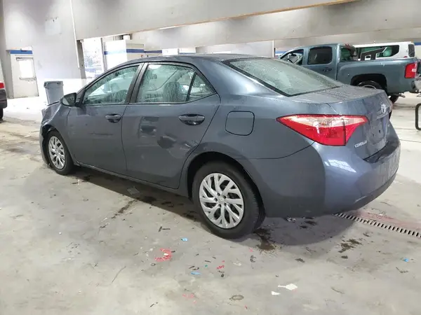2T1BURHE8HC931610 2017 TOYOTA COROLLA - Image 2