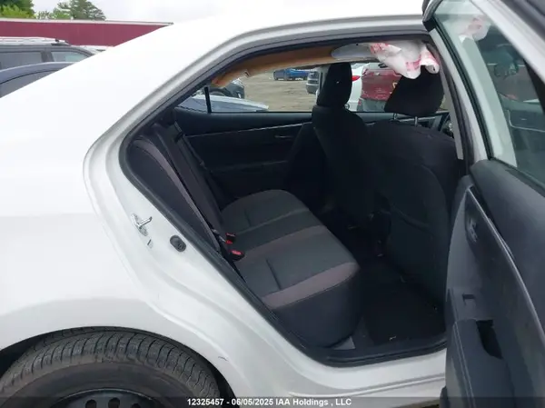 2T1BURHE8HC933051 2017 TOYOTA COROLLA - Image 8