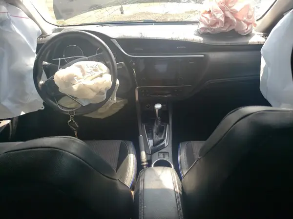 2T1BURHE8HC934264 2017 TOYOTA COROLLA - Image 8