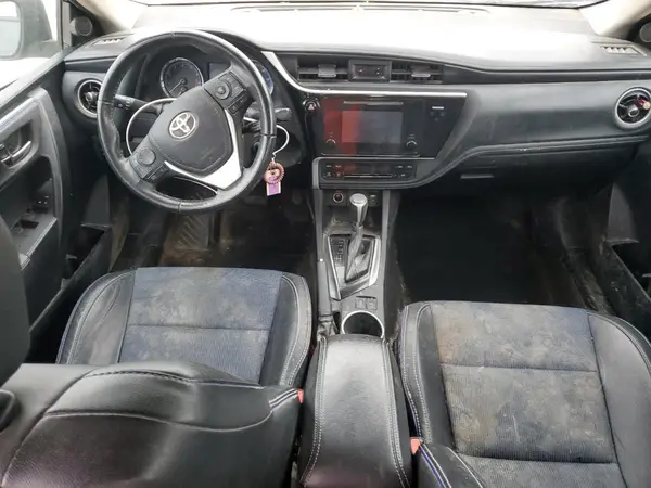 2T1BURHE8HC935317 2017 TOYOTA COROLLA - Image 8
