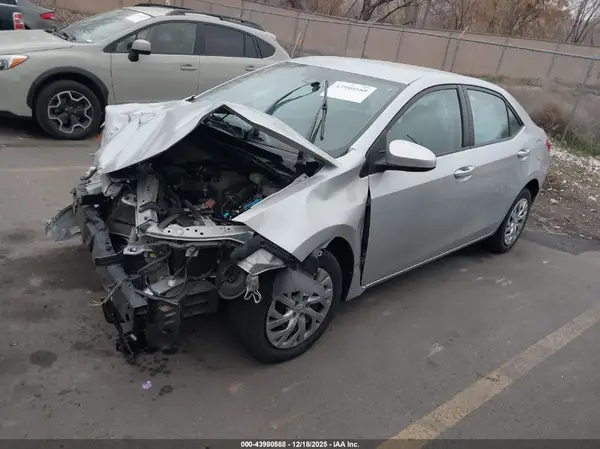 2T1BURHE8HC945720 2017 TOYOTA COROLLA - Image 2