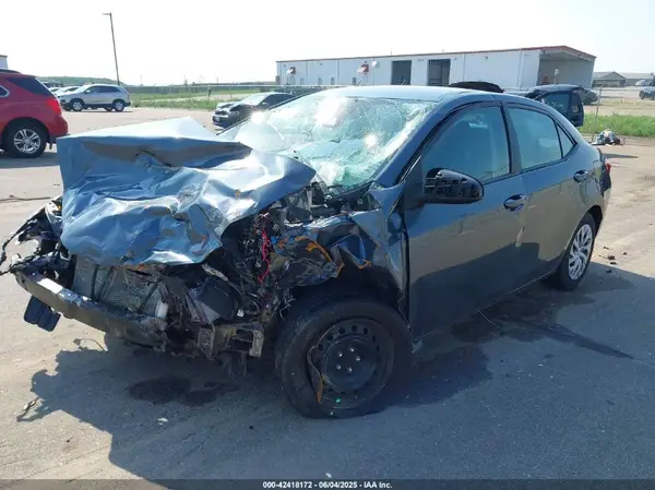 2T1BURHE8HC952036 2017 TOYOTA COROLLA - Image 2