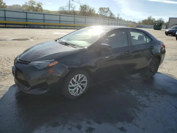 2T1BURHE8JC000742 2018 TOYOTA COROLLA - Image 1