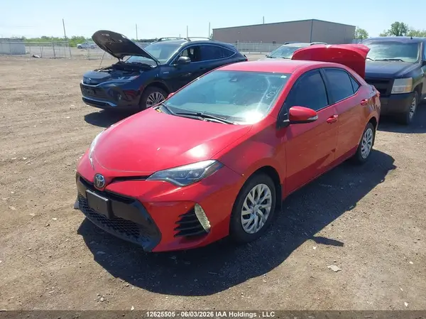 2T1BURHE8JC003561 2018 TOYOTA COROLLA - Image 2