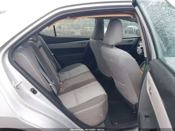 2T1BURHE8JC004399 2018 TOYOTA COROLLA - Image 8