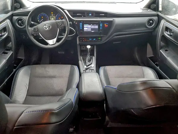 2T1BURHE8JC004984 2018 TOYOTA COROLLA - Image 8