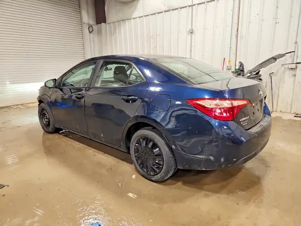 2T1BURHE8JC007481 2018 TOYOTA COROLLA - Image 2