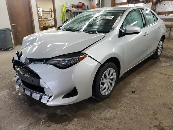 2T1BURHE8JC007870 2018 TOYOTA COROLLA - Image 1