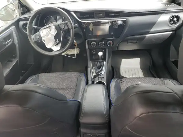 2T1BURHE8JC009876 2018 TOYOTA COROLLA - Image 8