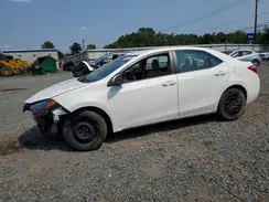 2T1BURHE8JC010137 2018 TOYOTA COROLLA