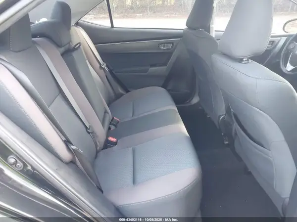 2T1BURHE8JC011207 2018 TOYOTA COROLLA - Image 8