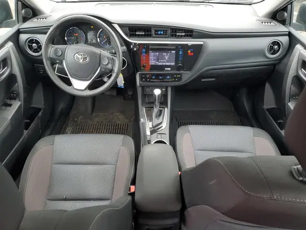 2T1BURHE8JC015855 2018 TOYOTA COROLLA - Image 8