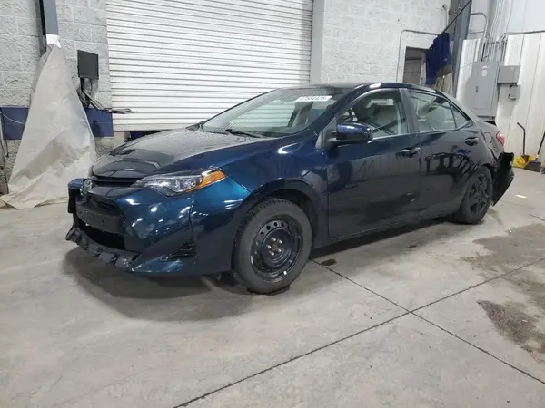 2T1BURHE8JC015984 2018 TOYOTA COROLLA - Image 1