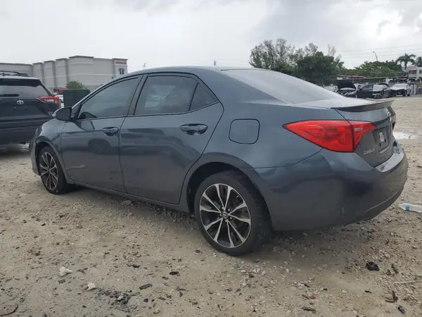2T1BURHE8JC017136 2018 TOYOTA COROLLA - Image 2