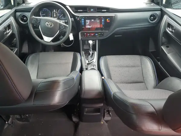 2T1BURHE8JC017136 2018 TOYOTA COROLLA - Image 8