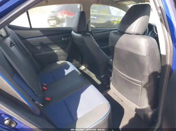 2T1BURHE8JC017623 2018 TOYOTA COROLLA - Image 8