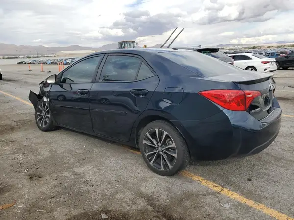 2T1BURHE8JC019307 2018 TOYOTA COROLLA - Image 2