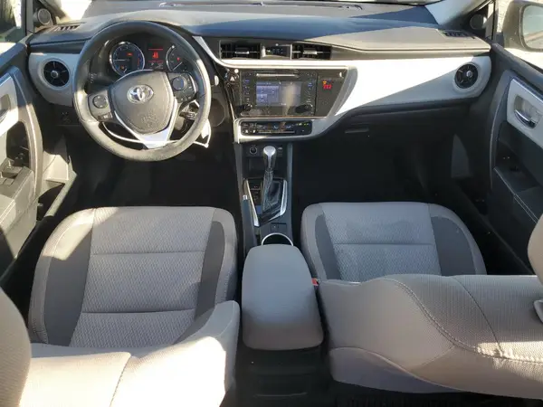 2T1BURHE8JC020439 2018 TOYOTA COROLLA - Image 8