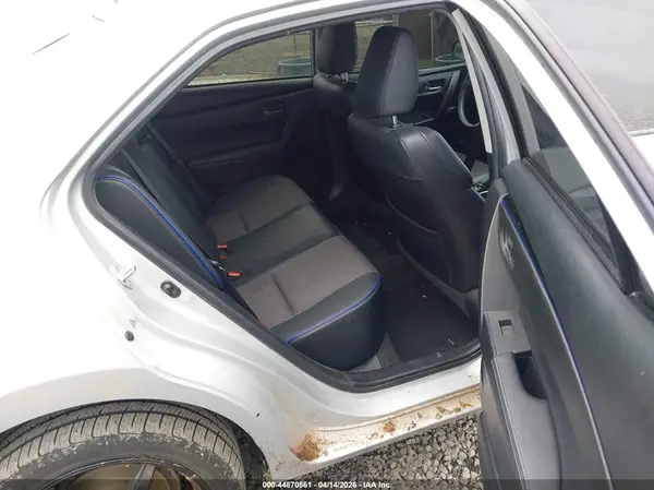 2T1BURHE8JC020814 2018 TOYOTA COROLLA - Image 8