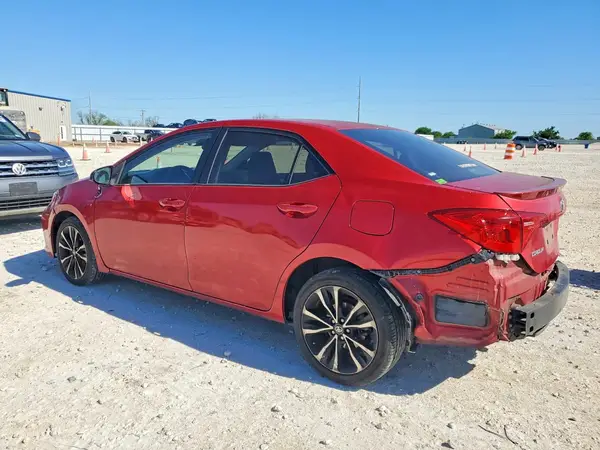 2T1BURHE8JC022451 2018 TOYOTA COROLLA - Image 2