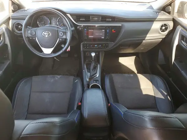 2T1BURHE8JC022451 2018 TOYOTA COROLLA - Image 8