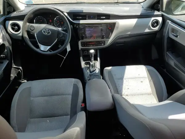 2T1BURHE8JC022675 2018 TOYOTA COROLLA - Image 8