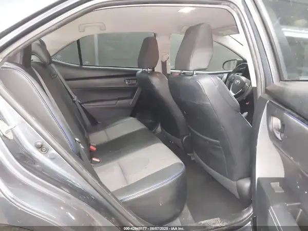 2T1BURHE8JC024104 2018 TOYOTA COROLLA - Image 8