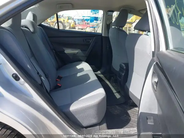 2T1BURHE8JC024300 2018 TOYOTA COROLLA - Image 8