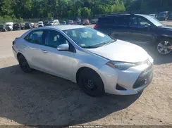 2T1BURHE8JC024796 2018 TOYOTA COROLLA