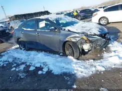 2T1BURHE8JC029433 2018 TOYOTA COROLLA