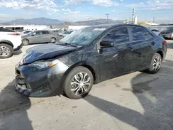 2T1BURHE8JC031974 2018 TOYOTA COROLLA