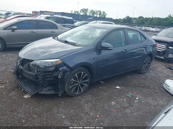 2T1BURHE8JC034096 2018 TOYOTA COROLLA - Image 2
